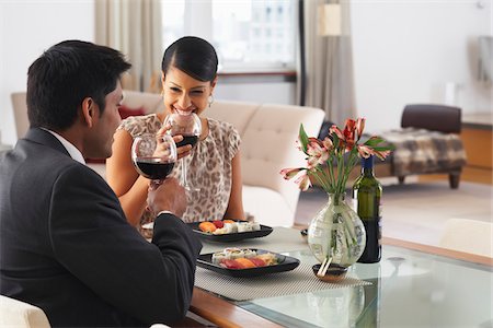 simsearch:600-01753564,k - Couple Dining Stock Photo - Premium Royalty-Free, Code: 600-01753556
