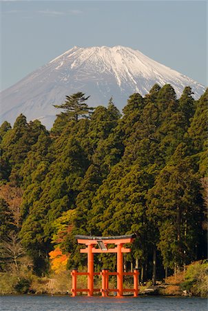 Lake and Mount Fuji, Honshu, Japan Foto de stock - Sin royalties Premium, Código: 600-01787879