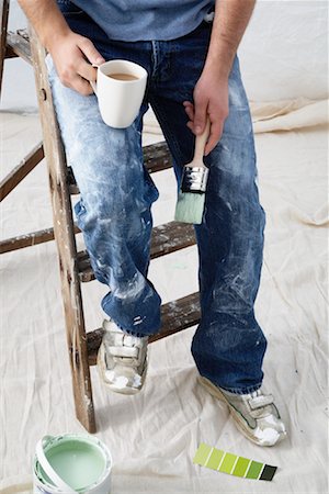 pittore (non artista, uomo e donna) - Painter Sitting on Ladder with Coffee Fotografie stock - Premium Royalty-Free, Codice: 600-01827116