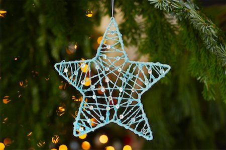 fairy lights - Close-up of Christmas Ornament Stock Photo - Premium Royalty-Free, Code: 600-01838222