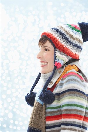 Portrait of Woman Wearing Winter Clothing Foto de stock - Sin royalties Premium, Código: 600-01838480