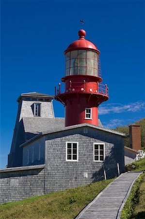 simsearch:700-06059666,k - Pointe a la Renommee Lighthouse, Gaspe, Quebec Foto de stock - Sin royalties Premium, Código: 600-01954475