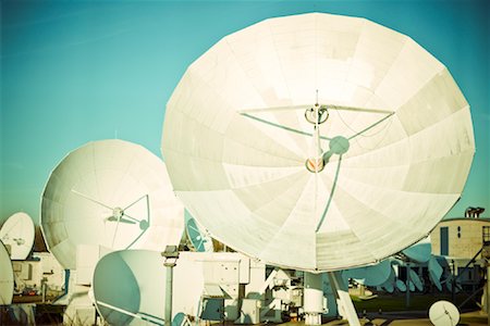 radiophonique - Ground Station, North Woolwich, district londonien de Newham, Londres, Angleterre Photographie de stock - Premium Libres de Droits, Code: 600-01954487