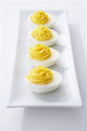 deviled egg - Deviled Eggs Foto de stock - Sin royalties Premium, Código: 600-01954593