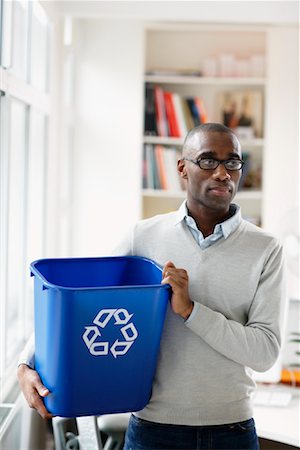 Businessman with Recycling Bin Foto de stock - Sin royalties Premium, Código: 600-01956064