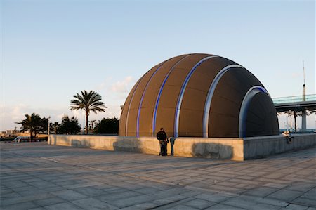 Planetarium at the Library of Alexandria, Alexandria, Egypt Foto de stock - Sin royalties Premium, Código: 600-02033807