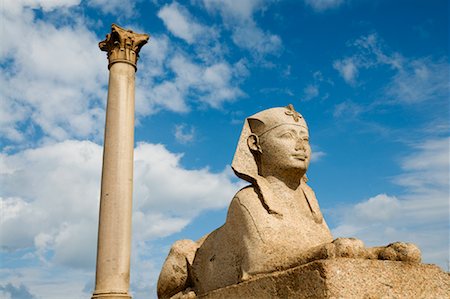 Pompey's Pillar and Sphinx, Alexandria, Egypt Stock Photo - Premium Royalty-Free, Code: 600-02033803