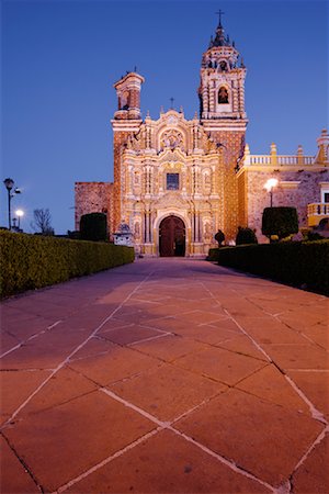 Church of San Francisco, Acatepec, Cholula, Mexico Stock Photo - Premium Royalty-Free, Code: 600-02045939