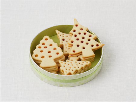 simsearch:600-01788859,k - Biscuits de Noël Photographie de stock - Premium Libres de Droits, Code: 600-02046212