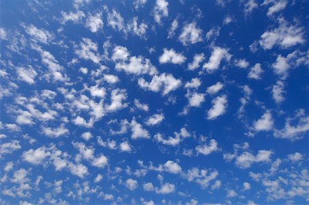 Nuages dans le ciel Photographie de stock - Premium Libres de Droits, Code: 600-02046269