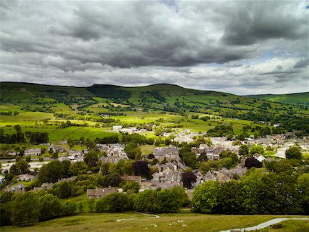 photos of country villages england - Peak District, England Stock Photo - Premium Royalty-Free, Code: 600-02046441