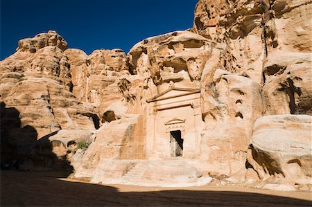 Facade of Siq al-Barid, Jordan Stock Photo - Premium Royalty-Free, Code: 600-02046651