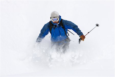 Telemark Skiing on Asahidake, Daisetsuzan National Park, Hokkaido, Japan Fotografie stock - Premium Royalty-Free, Codice: 600-02056274