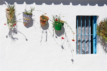 Hanging Pots on Wall, Andalucia, Spain Stock Photo - Premium Royalty-Free, Code: 600-02056798