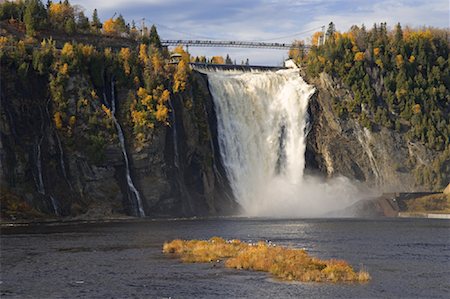 Waterfalls, Montmorency, Quebec, Canada Foto de stock - Sin royalties Premium, Código: 600-02063414