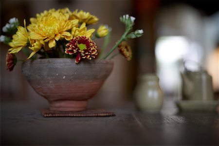 Flower Arrangement, Hoi An, Quang Nam Province, Vietnam Foto de stock - Sin royalties Premium, Código: 600-02063501