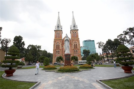 Statue in Front of Cathedral, Ho Chi Minh City, Vietnam Stock Photo - Premium Royalty-Free, Code: 600-02063587