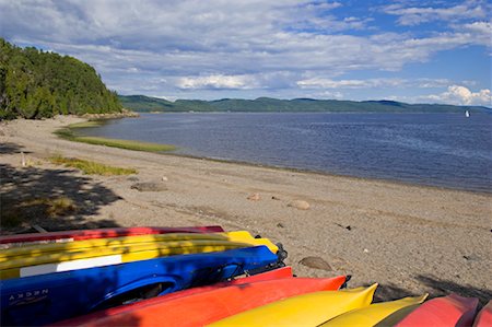 Kayaks Pulled up on Beach, Saguenay Fjord, Cap Jaseux Park, Quebec, Canada Stock Photo - Premium Royalty-Free, Code: 600-02076397