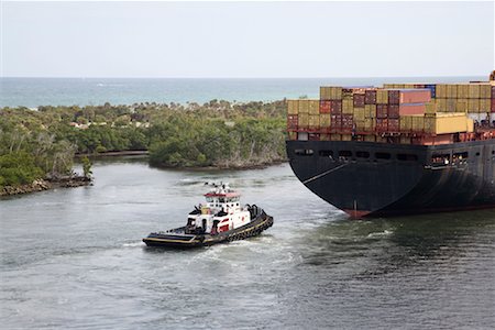 rimorchiatore - Container Ship, Ft Lauderdale, Florida, USA Fotografie stock - Premium Royalty-Free, Codice: 600-02080933