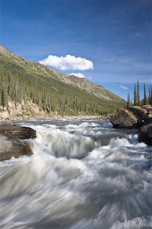 rushing water - Rapids, Bonnet Plume River, Yukon, Canada Stock Photo - Premium Royalty-Free, Code: 600-02125389