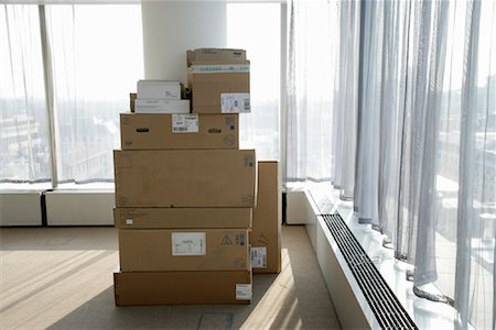 Empty Boxes in Office Stock Photo - Premium Royalty-Free, Code: 600-02130409