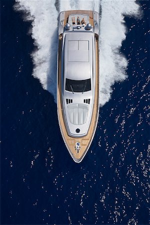 Overhead View of People on Luxury Yacht Foto de stock - Sin royalties Premium, Código: 600-02130727