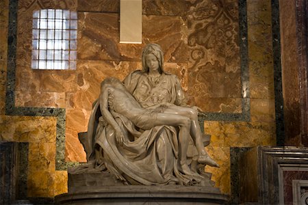 simsearch:600-02633408,k - Pieta, St Peter's Basilica, Vatican City, Rome, Latium, Italy Stock Photo - Premium Royalty-Free, Code: 600-02176069