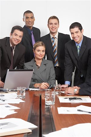 simsearch:600-01606438,k - Group Portrait of Business People in Boardroom Foto de stock - Sin royalties Premium, Código: 600-02199789