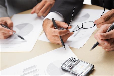 Close-up of Businessmen Working at Table Foto de stock - Sin royalties Premium, Código: 600-02199803