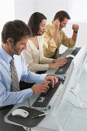 simsearch:600-02201149,k - Businesspeople at Work Stock Photo - Premium Royalty-Free, Code: 600-02201115