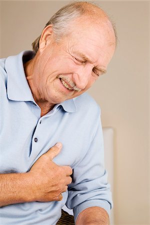 Man with Chest Pain Photographie de stock - Premium Libres de Droits, Code: 600-02245221