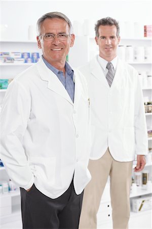 Portrait de pharmaciens Photographie de stock - Premium Libres de Droits, Code: 600-02245648