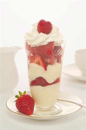 strawberry cup - Strawberry and Custard Parfait Stock Photo - Premium Royalty-Free, Code: 600-02264017