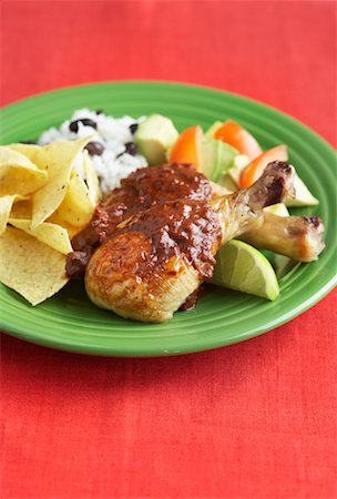 poulet (aliment) - Chicken With Mole Sauce, Rice, Salad and Chips Stock Photo - Premium Royalty-Free, Code: 600-02264238