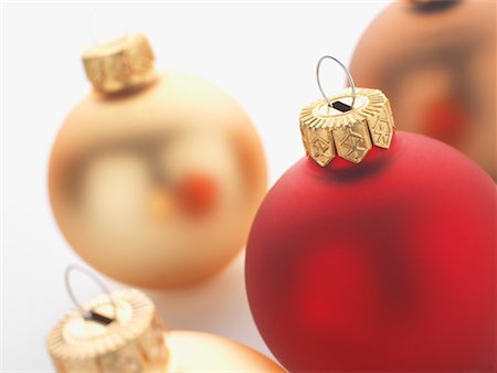 simsearch:700-01072320,k - Christbaumschmuck Stockbilder - Premium RF Lizenzfrei, Bildnummer: 600-02264817