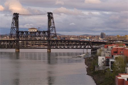 portland - Steel Bridge, Portland, Oregon, USA Foto de stock - Sin royalties Premium, Código: 600-02265117