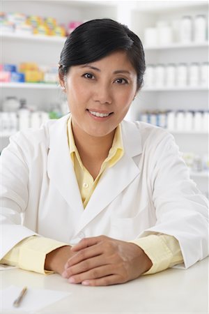 simsearch:600-02265323,k - Portrait of Pharmacist Stock Photo - Premium Royalty-Free, Code: 600-02265329