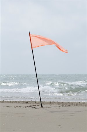 simsearch:600-02346208,k - Flagge am Strand Stockbilder - Premium RF Lizenzfrei, Bildnummer: 600-02346196