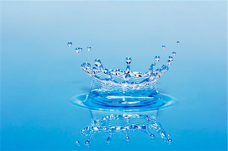 Splashing Water Stock Photo - Premium Royalty-Free, Code: 600-02347975