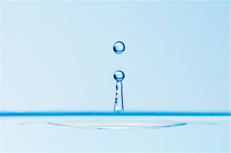 sauberes wasser - Drop of Water Foto de stock - Sin royalties Premium, Código: 600-02347973