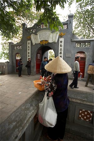 Ngoc Son Temple, Hoan Kiem Lake, Hanoi, Vietnam Stock Photo - Premium Royalty-Free, Code: 600-02376916