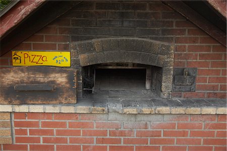 Outdoor Community Pizza Oven at Local Park Stock Photo - Premium Royalty-Free, Code: 600-02377095