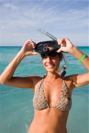 plongeur en apnée - Plongeur Photographie de stock - Premium Libres de Droits, Code: 600-02385991