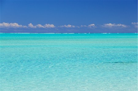 Overview of Lagoon, Bora Bora, French Polynesia Stock Photo - Premium Royalty-Free, Code: 600-02590594