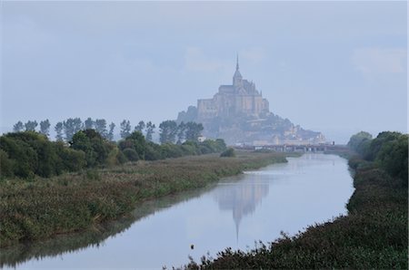 River Couesnon and Mont Saint-Michel, Normandy, France Foto de stock - Sin royalties Premium, Código: 600-02590899
