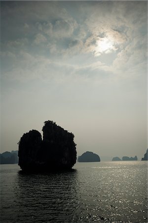 quang ninh - Gulf of Tonkin, Halong Bay, Quang Ninh Province, Vietnam Foto de stock - Sin royalties Premium, Código: 600-02638013