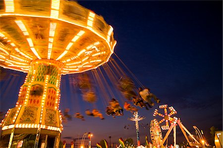 Amusement Park Ride, Toronto, Ontario, Canada Foto de stock - Sin royalties Premium, Código: 600-02638051