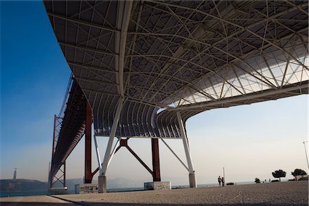 famous landmark in portugal lisbon - 25th of April Bridge, Lisbon, Portugal Stock Photo - Premium Royalty-Free, Code: 600-02638128