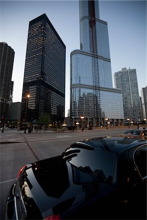 Cars in Street, Chicago, Illinois, USA Stock Photo - Premium Royalty-Free, Code: 600-02669700