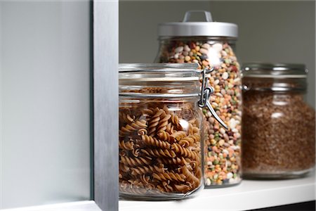 storage (home storage) - Dry Ingredients in Glass Jars Stock Photo - Premium Royalty-Free, Code: 600-02670479